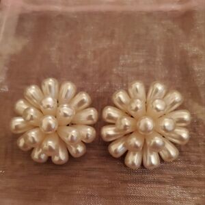 Vintage Faux Pearl Clip-on Earrings